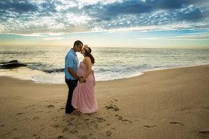 Maternity Photographer Jennifer McNeil in Orange County